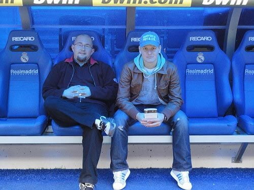 F. Roos en S. Aarnink in dug out